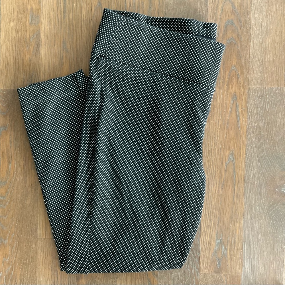 Torrid Signature Waist Plaid Cropped  Leggings Size 1/1X (I1)